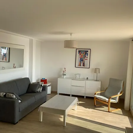 Vue - T2 * Cannes
